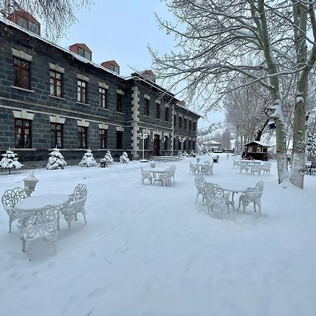 Katerina Palace 1877 Kars Exterior photo